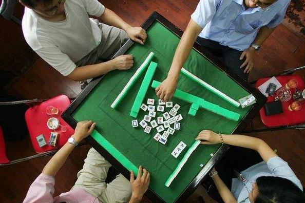 吉祥棋牌打麻将用挂（吉祥棋牌能不能作弊）